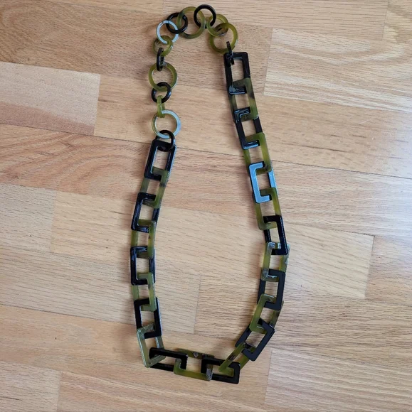 Horn Big Chain Statement Necklace Women's Fashion - Picture 5 of 6